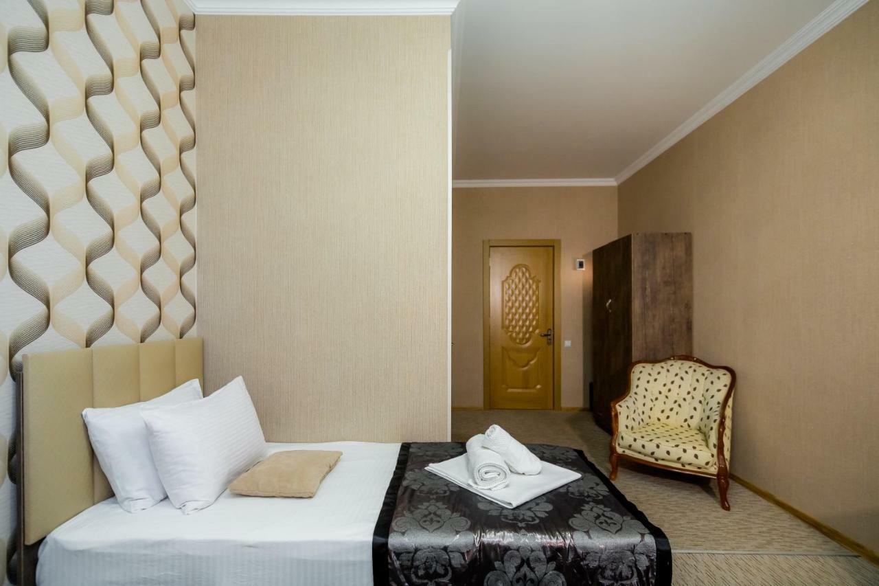 Hotel Makona Tbilisi Esterno foto