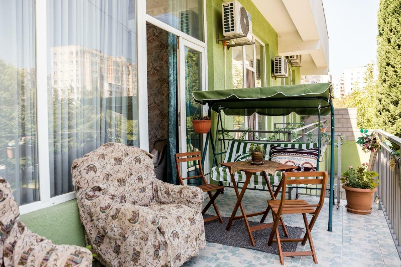 Hotel Makona Tbilisi Esterno foto