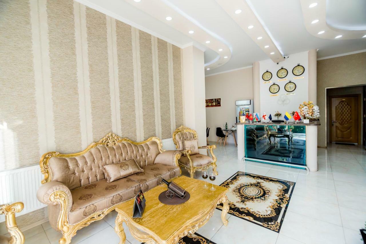 Hotel Makona Tbilisi Esterno foto