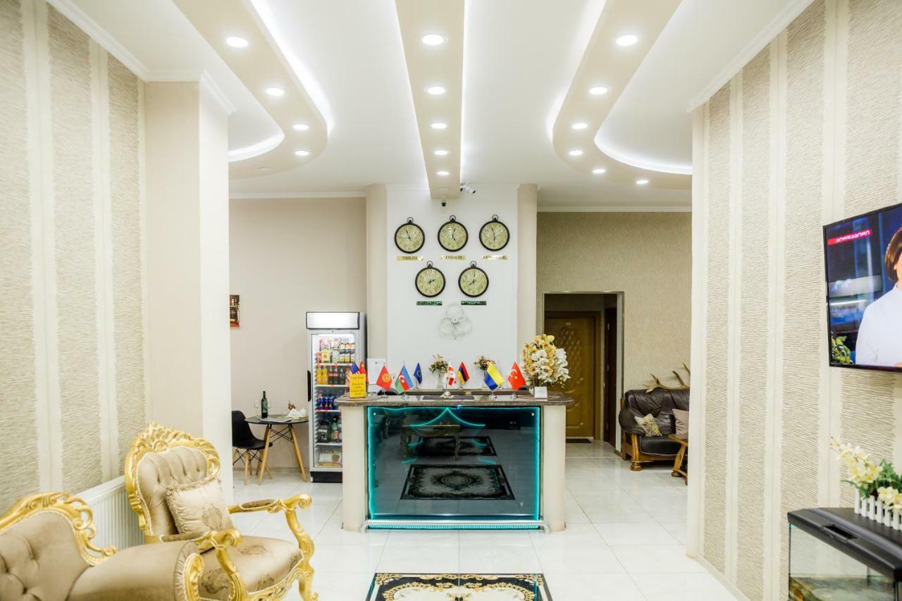 Hotel Makona Tbilisi Esterno foto